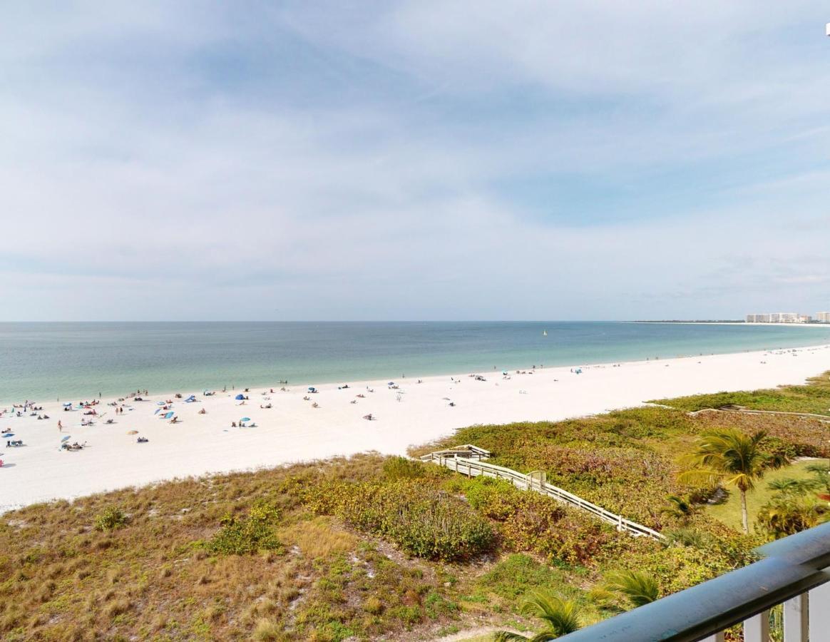 Totally Renovated Beachfront Condo At Apollo! Marco Island Exterior photo